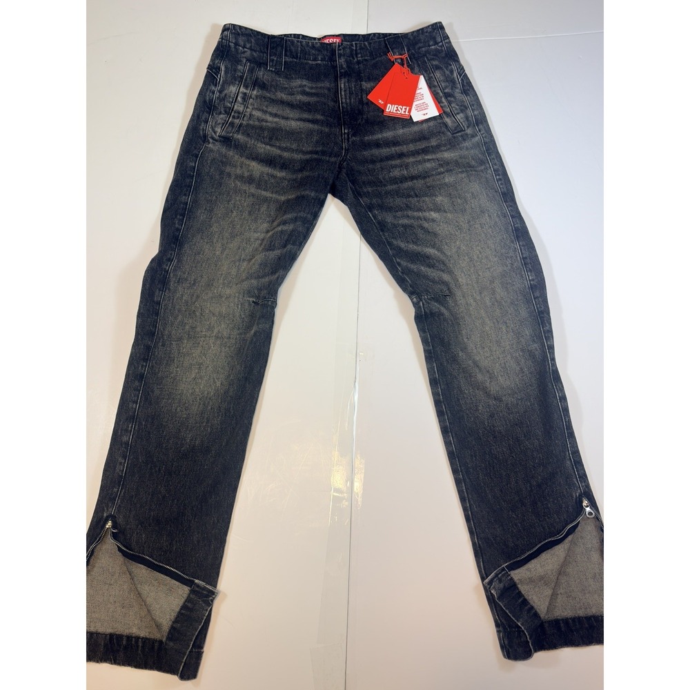 Diesel D-GENE- Size 32 Black Loose Fit Mid Weight Straight Leg Denim Jeans NWT